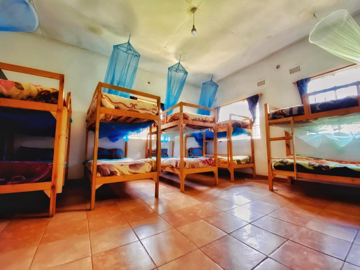 Blend Lodge And Kitchen - Pakachere Зомба Экстерьер фото